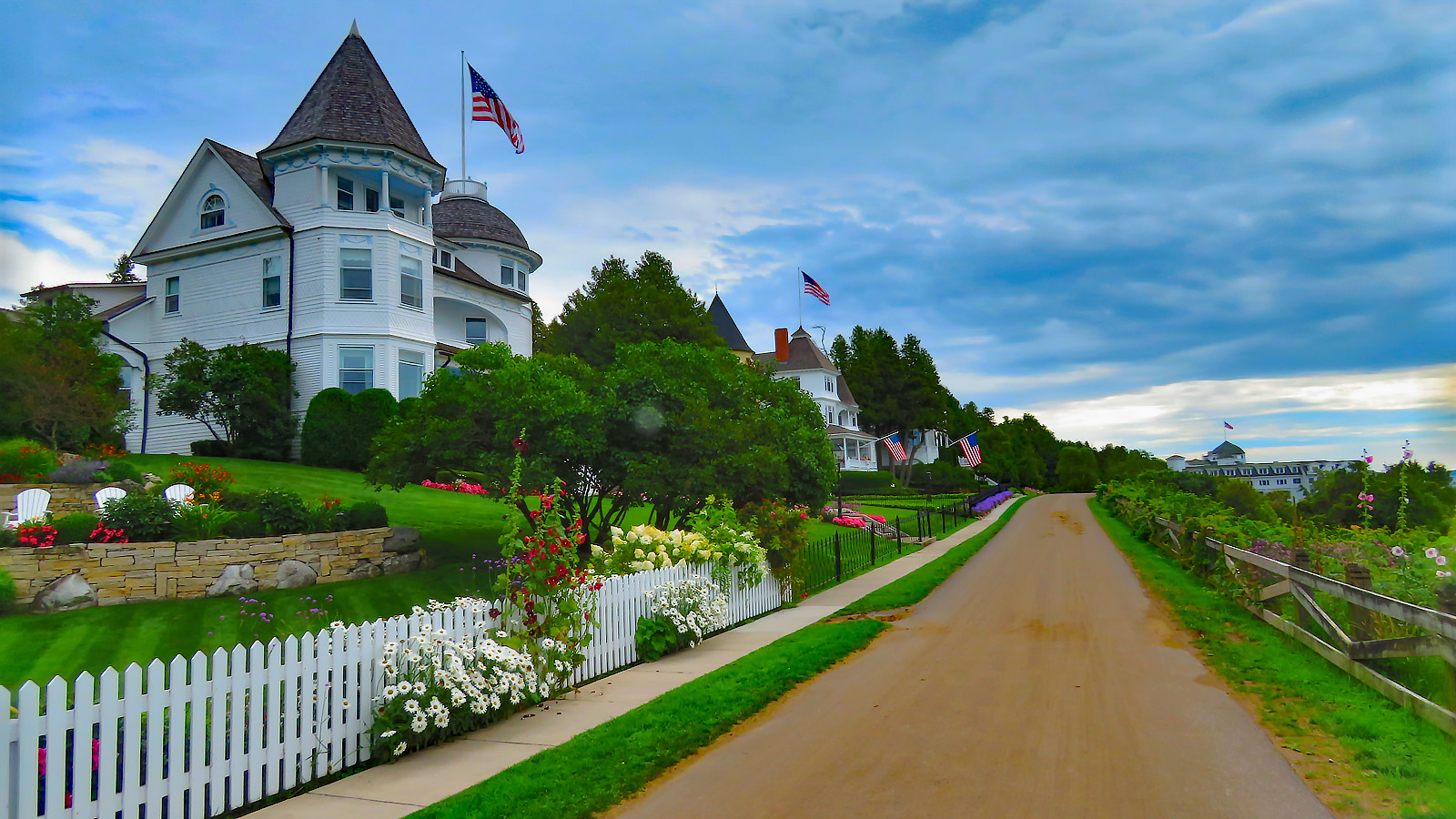 Mackinac Island Mansions RegenAxe